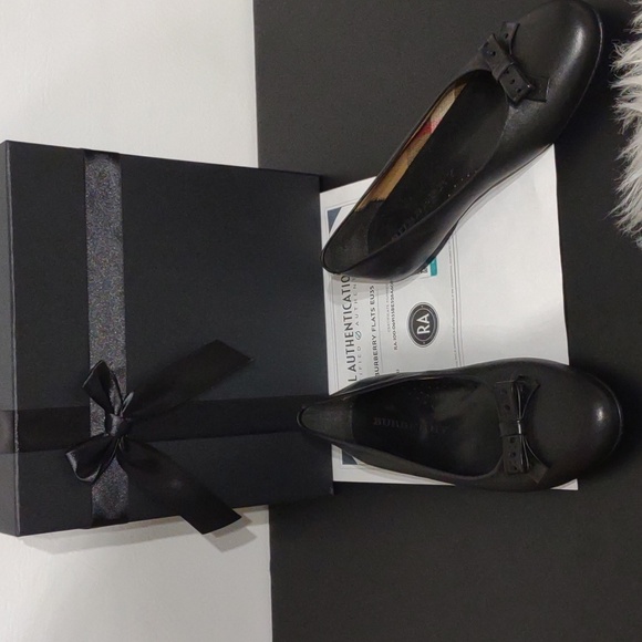 Burberry Black Flats Bow Detail size EU 35 - Picture 15 of 15